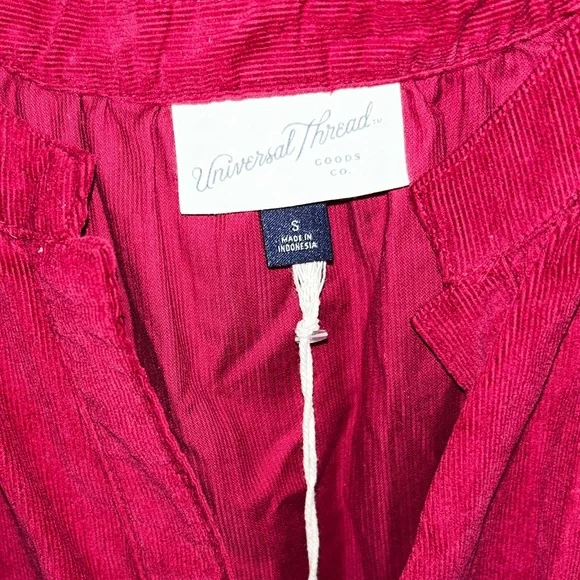 NWT Universal Threads Long Sleeve Corduroy Top - Picture 4 of 6